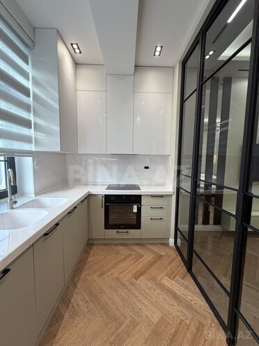 Продаётся 2-комн. новостройка 68 м², м. Элмляр Академиясы, photo 7 from 13