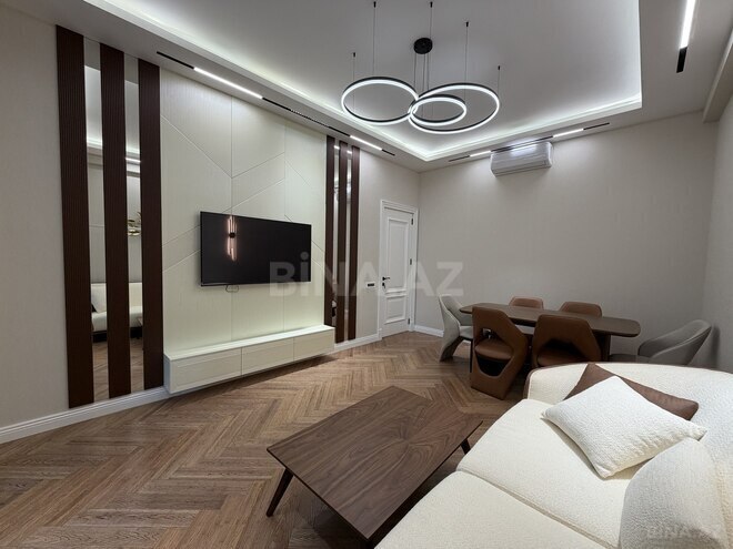 Продаётся 2-комн. новостройка 68 м², м. Элмляр Академиясы, photo 4 from 13