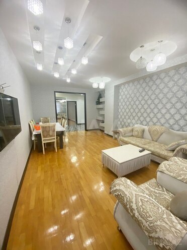 Продаётся 3-комн. новостройка 136 м², пос. Бадамдар, photo 1 from 15