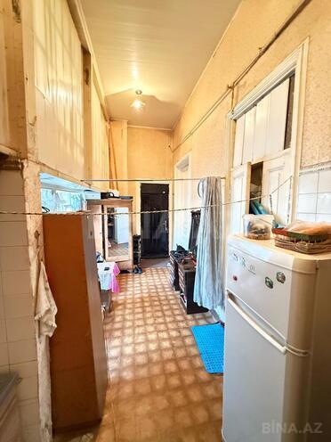 Satılır 2 otaqlı köhnə tikili 70 m², Sahil m., photo 3 from 13