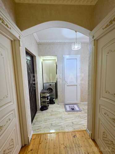 Продаётся 2-комн. вторичка 60 м², м. Ази Асланов, photo 4 from 15