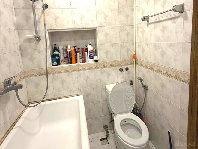 Satılır 4 otaqlı köhnə tikili 80 m², Qara Qarayev m., photo 27 from 29