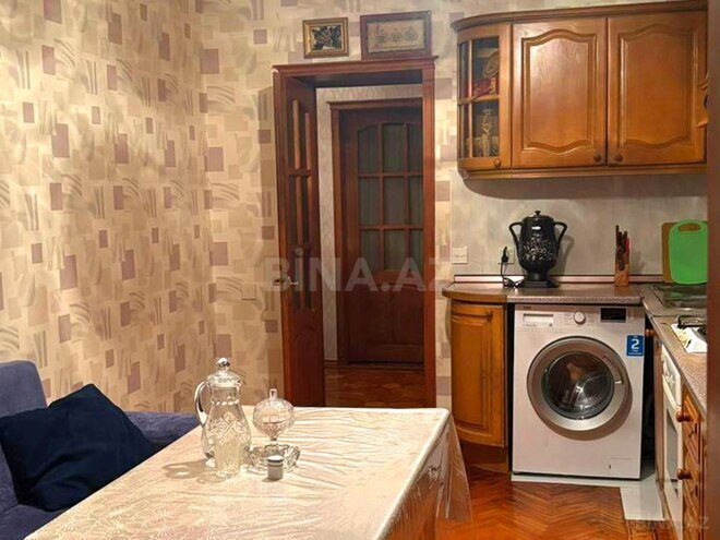 Satılır 4 otaqlı köhnə tikili 80 m², Qara Qarayev m., photo 21 from 29