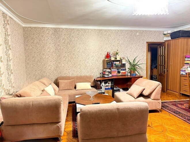 Satılır 4 otaqlı köhnə tikili 80 m², Qara Qarayev m., photo 6 from 29