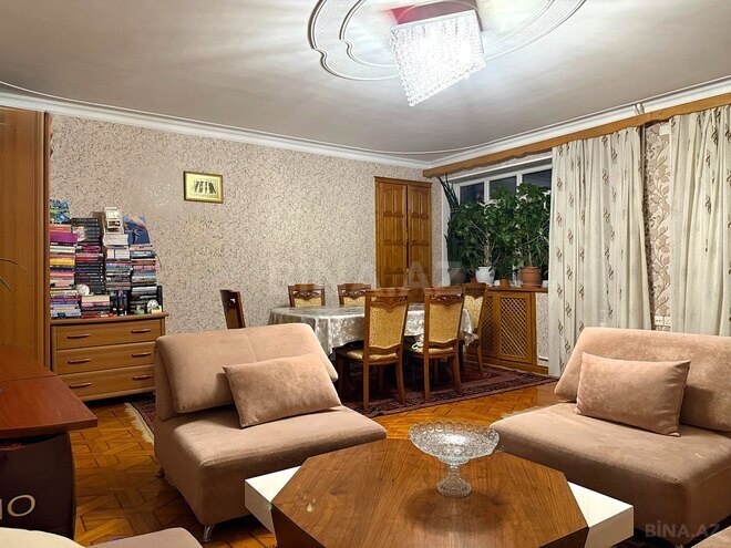 Satılır 4 otaqlı köhnə tikili 80 m², Qara Qarayev m., photo 5 from 29