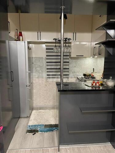 Продаётся 3-комн. вторичка 55 м², м. Ази Асланов, photo 8 from 15