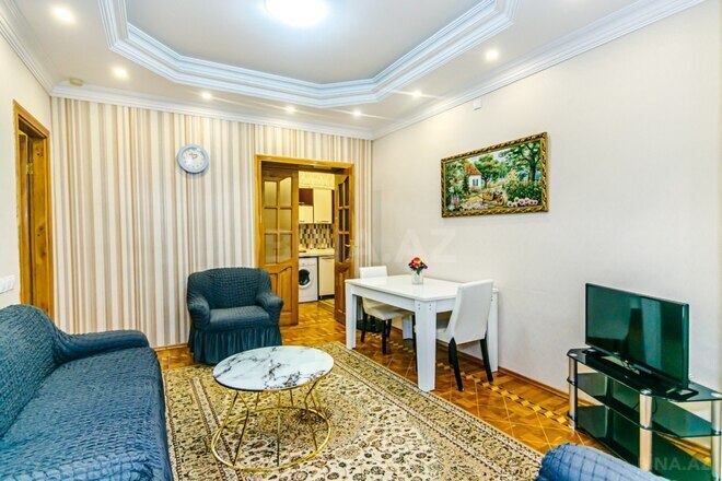 İcarəyə verilir 2 otaqlı köhnə tikili 67 m², Sahil m., photo 1 from 31