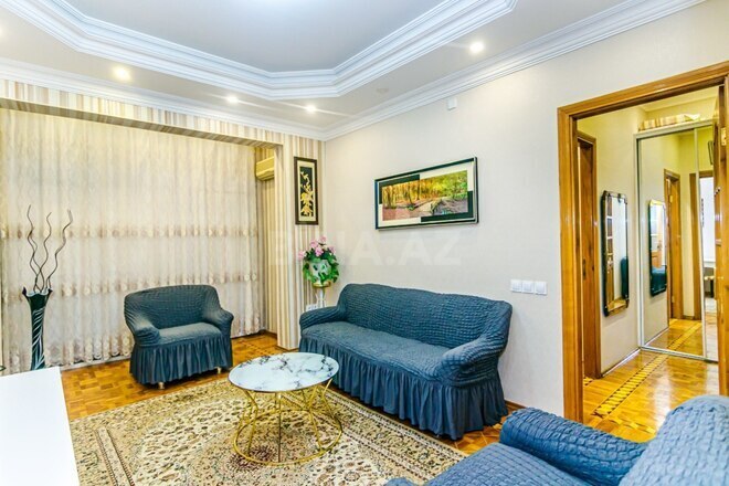 İcarəyə verilir 2 otaqlı köhnə tikili 67 m², Sahil m., photo 26 from 31