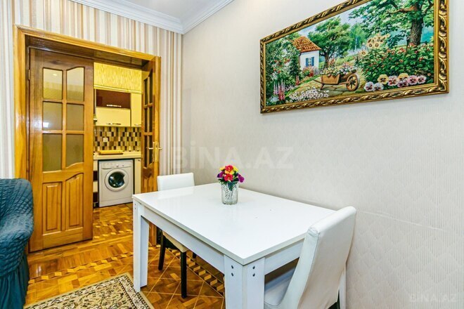 İcarəyə verilir 2 otaqlı köhnə tikili 67 m², Sahil m., photo 25 from 31