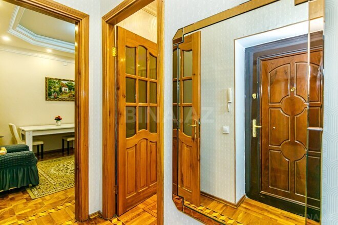 İcarəyə verilir 2 otaqlı köhnə tikili 67 m², Sahil m., photo 10 from 31