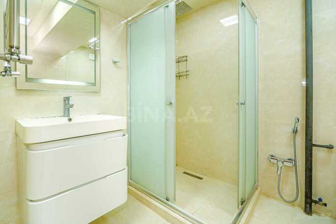 İcarəyə verilir 2 otaqlı köhnə tikili 71 m², 28 May m., photo 16 from 32