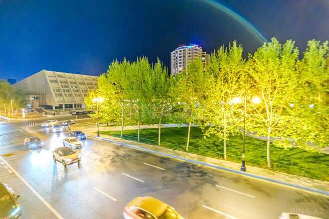 İcarəyə verilir 2 otaqlı köhnə tikili 71 m², 28 May m., photo 29 from 32