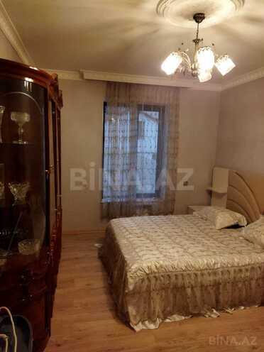 Продаётся 10-комн. дом/дача 400 м², м. Кара Караев, photo 6 from 28