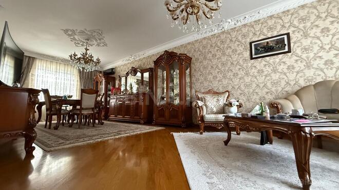 Продаётся 8-комн. дом/дача 400 м², м. Кара Караев, photo 5 from 18