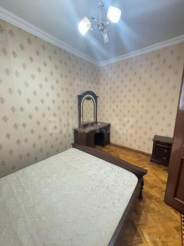 Сдаётся 4-комн. вторичка 90 м², м. 28 мая, photo 12 from 17