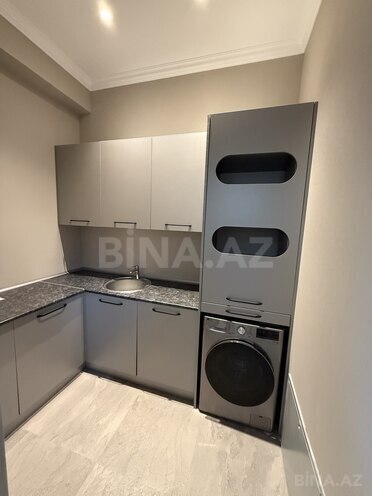 İcarəyə verilir 4 otaqlı yeni tikili 215 m², 28 May m., photo 14 from 19