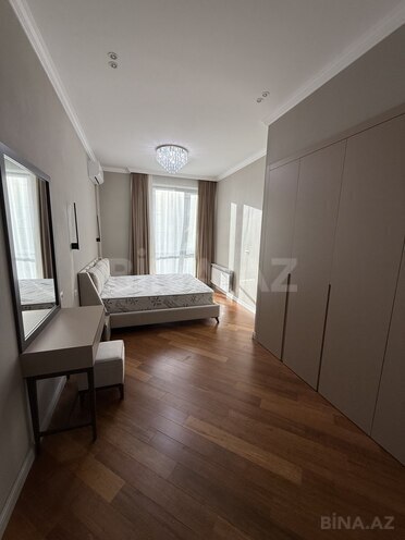 İcarəyə verilir 4 otaqlı yeni tikili 215 m², 28 May m., photo 10 from 19