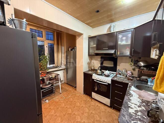 Satılır 5 otaqlı köhnə tikili 125 m², Xalqlar Dostluğu m., photo 11 from 19