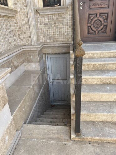 Продаётся 9-комн. дом/дача 350 м², photo 9 from 19