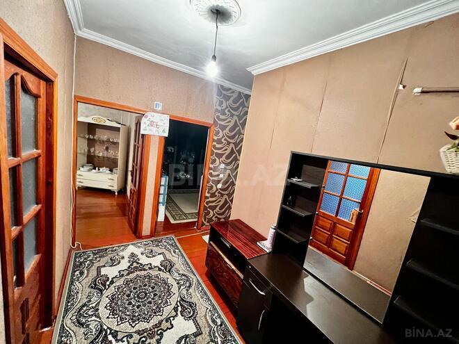 Satılır 3 otaqlı köhnə tikili 85 m², Qara Qarayev m., photo 12 from 17