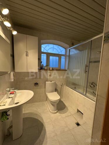 İcarəyə verilir 6 otaqlı köhnə tikili 220 m², İçəri Şəhər m., photo 22 from 30