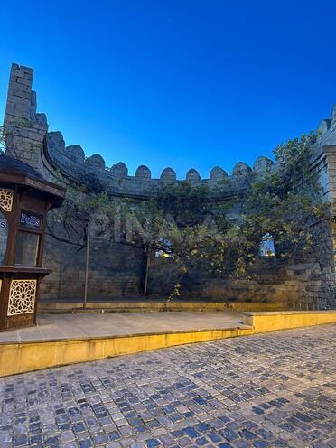 İcarəyə verilir 6 otaqlı köhnə tikili 220 m², İçəri Şəhər m., photo 3 from 30