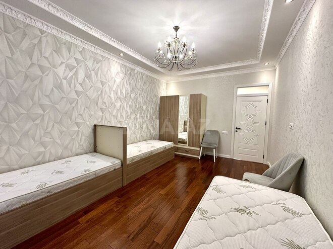 Продаётся 3-комн. новостройка 120 м², м. Нефтчиляр, photo 10 from 22