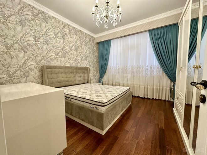 Продаётся 3-комн. новостройка 120 м², м. Нефтчиляр, photo 13 from 22