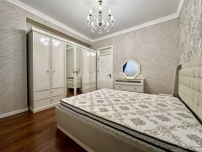 Продаётся 3-комн. новостройка 120 м², м. Нефтчиляр, photo 14 from 22
