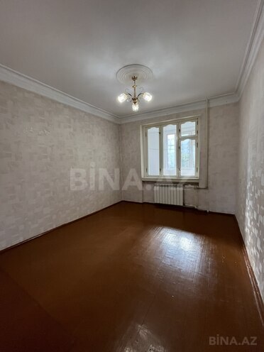 Satılır 3 otaqlı köhnə tikili 74 m², Memar Əcəmi m., photo 12 from 20