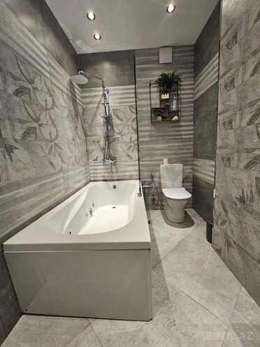 Satılır 3 otaqlı yeni tikili 146 m², Qara Qarayev m., photo 18 from 32