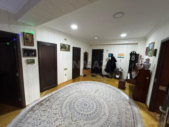 Продаётся 3-комн. новостройка 144 м², м. Кара Караев, photo 10 from 13