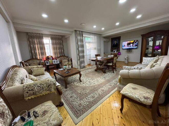 Продаётся 3-комн. новостройка 144 м², м. Кара Караев, photo 3 from 13