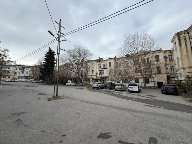 Satılır 3 otaqlı köhnə tikili 60 m², Bakıxanov q., photo 19 from 21