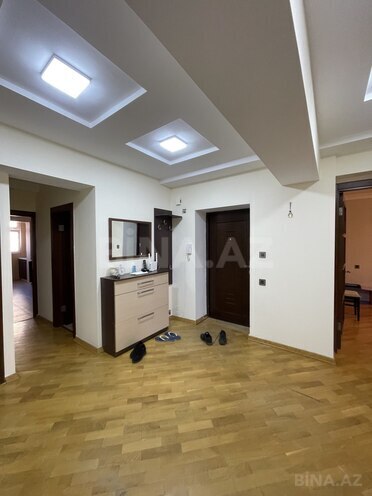 İcarəyə verilir 3 otaqlı köhnə tikili 85 m², Nizami m., photo 22 from 32
