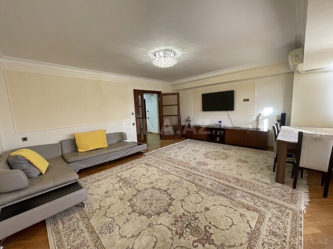 İcarəyə verilir 3 otaqlı köhnə tikili 85 m², Nizami m., photo 5 from 32