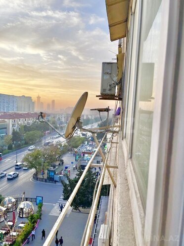 Satılır 5 otaqlı köhnə tikili 120 m², Qara Qarayev m., photo 15 from 31