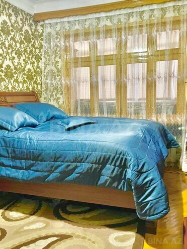Satılır 5 otaqlı köhnə tikili 120 m², Qara Qarayev m., photo 21 from 31