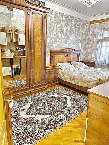 Satılır 5 otaqlı köhnə tikili 120 m², Qara Qarayev m., photo 13 from 31