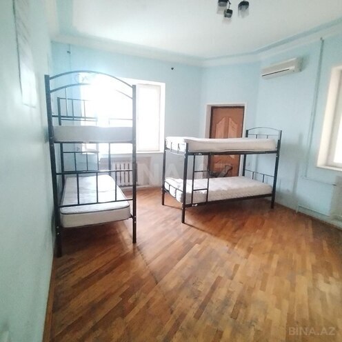 Сдаётся 8-комн. дом/дача 300 м², photo 10 from 13
