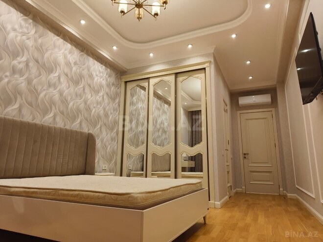 Сдаётся 3-комн. новостройка 170 м², м. Низами, photo 5 from 28