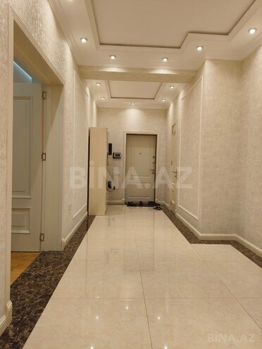 Сдаётся 3-комн. новостройка 170 м², м. Низами, photo 11 from 28