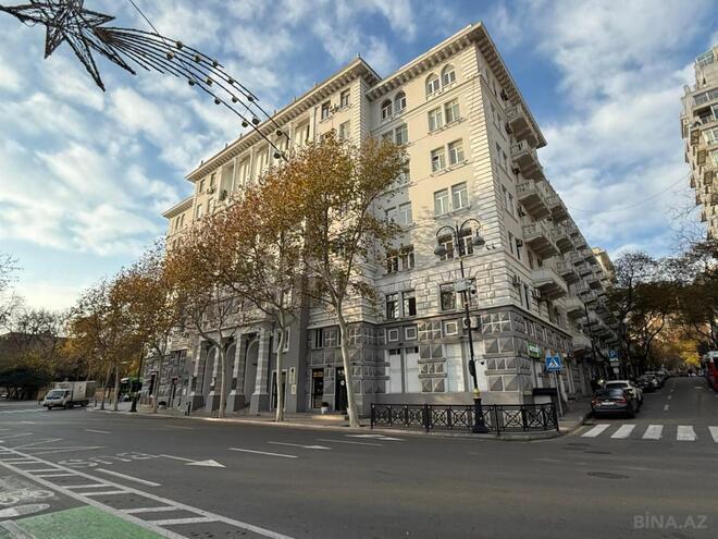 Продаётся 2-комн. вторичка 87 м², м. Ичеришехер, photo 3 from 30