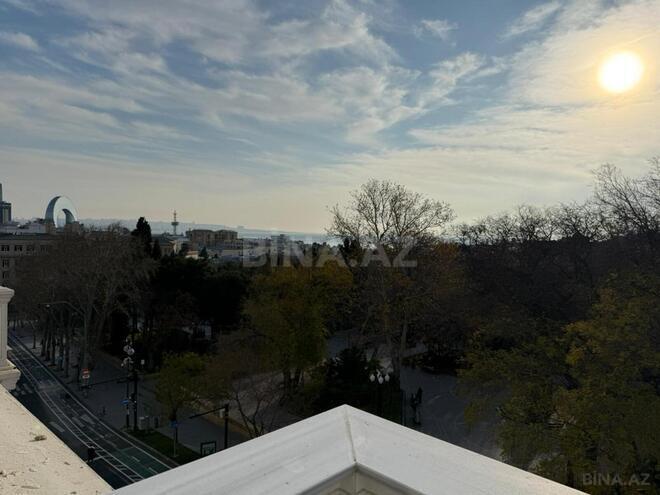 Продаётся 2-комн. вторичка 87 м², м. Ичеришехер, photo 11 from 30