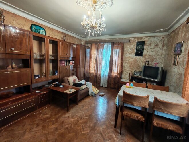 İcarəyə verilir 2 otaqlı köhnə tikili 60 m², İnşaatçılar m., photo 8 from 15