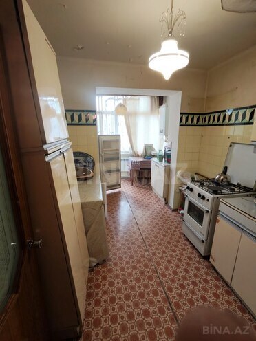 İcarəyə verilir 2 otaqlı köhnə tikili 60 m², İnşaatçılar m., photo 14 from 15