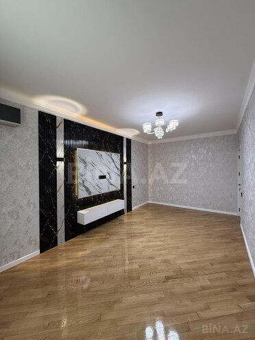 Продаётся 2-комн. вторичка 60 м², м. Ази Асланов, photo 12 from 16
