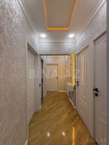 Продаётся 2-комн. вторичка 60 м², м. Ази Асланов, photo 8 from 16