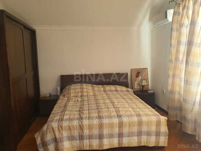 Satılır 7 otaqlı həyət evi/bağ evi 350 m², Novxanı q., photo 16 from 24