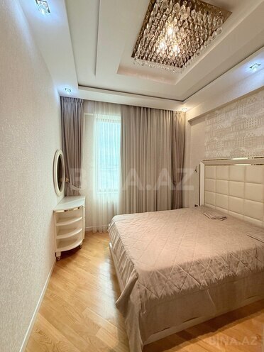 Продаётся 3-комн. новостройка 70 м², Абшеронcкий  р., photo 4 from 13